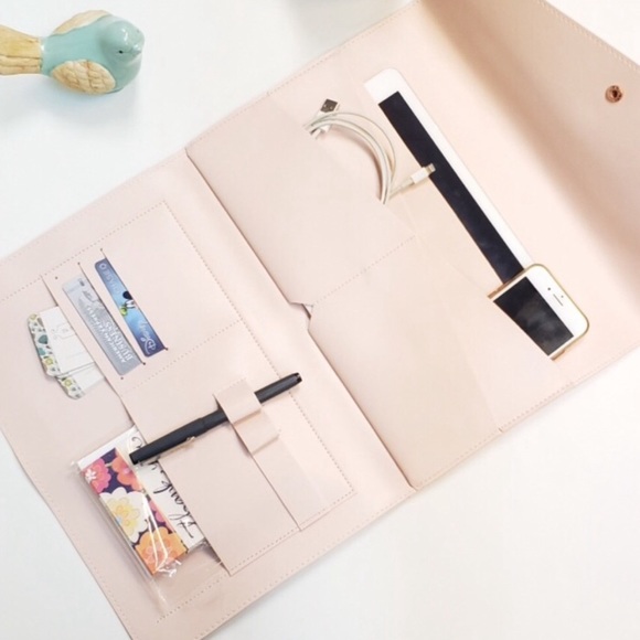 Glass Ladder & Co Megan Pink Portfolio Clutch New - Picture 15 of 16